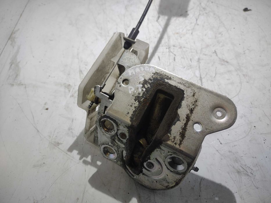 Zamek drzwi prawy tył MAZDA 5