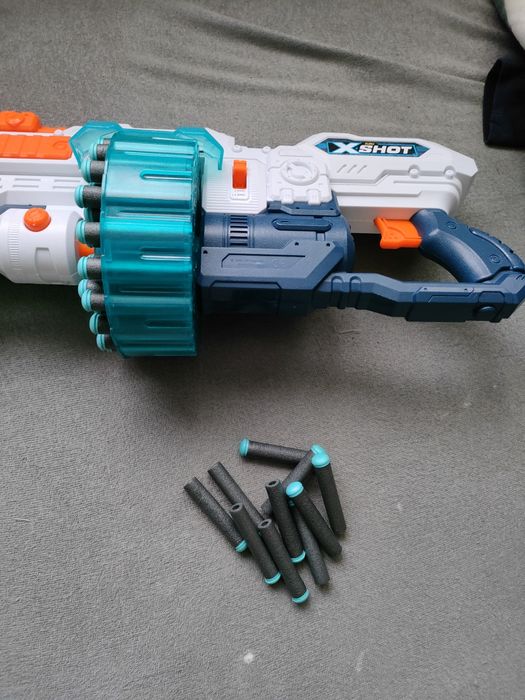 ZURU X-SHOT Turbo Advance pistolet