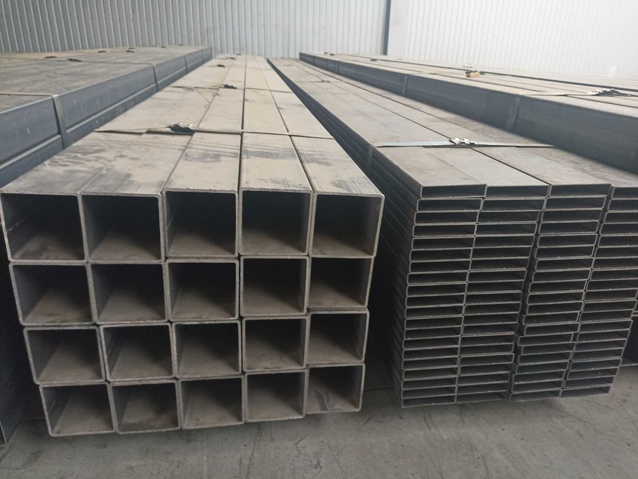 Ceownik bramowy szyna 80 80x80x27,5x5,0 półzamknięty 2m 4m 6m 2 4 6 8