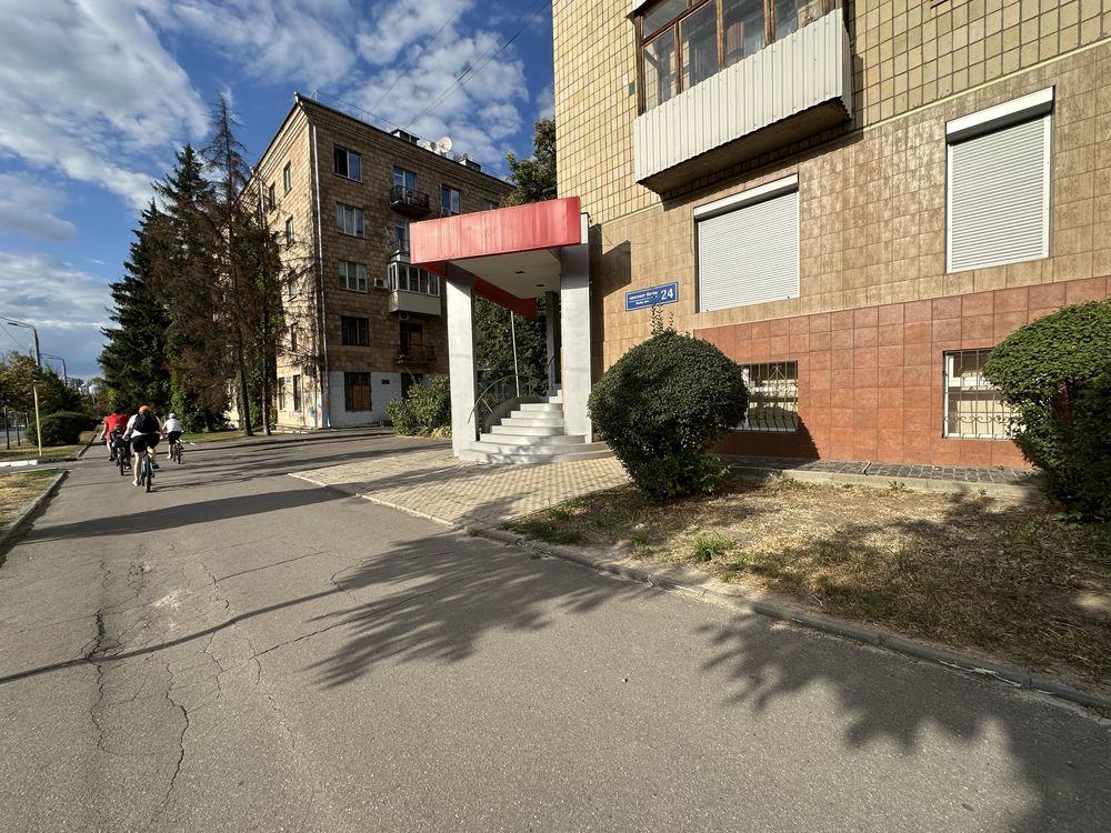 Приміщення просп науки 42м