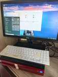 Komputer i5 Intel, 16 GB, 1 TB HDD plus monitor