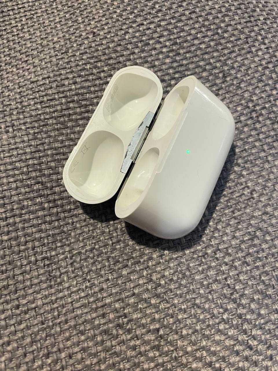 Кєйс від Airpods Pro 3