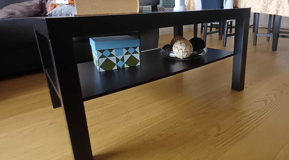 Mesa de Centro (Como Nova)