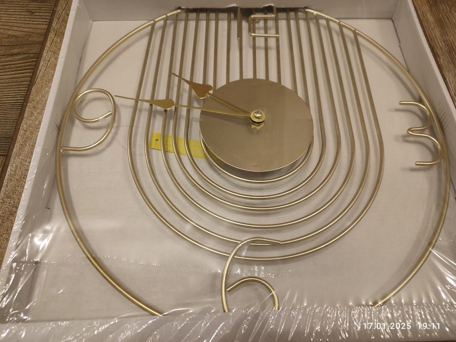 Nowy złoty zegar metalowy 34 cm