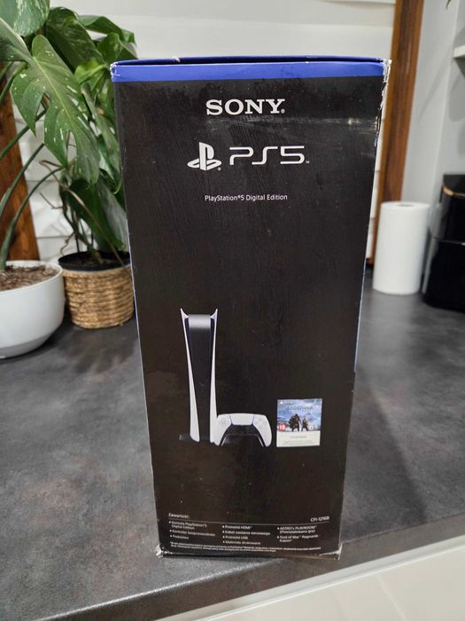 PlayStation 5 w stanie idealnym
