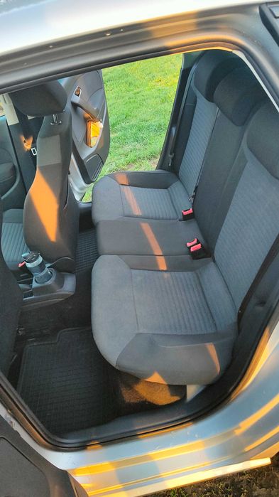 Volkswagen Polo 6R 2009 1.4 MPI