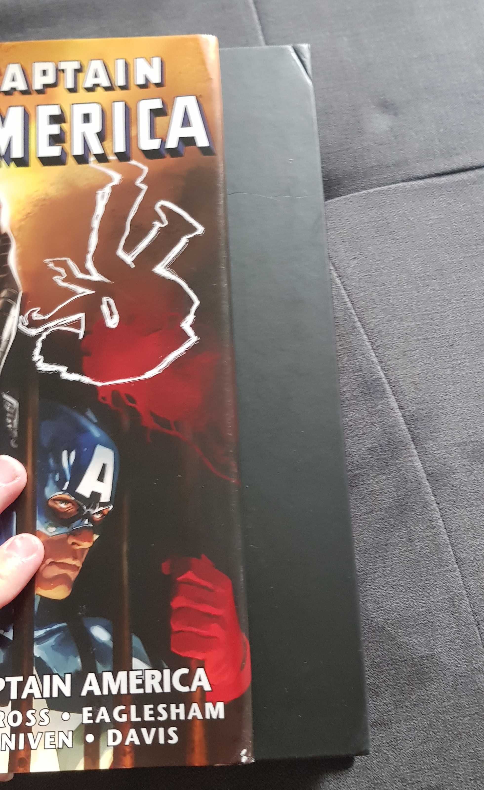 Captain America by ed brubaker omnibus 1-5