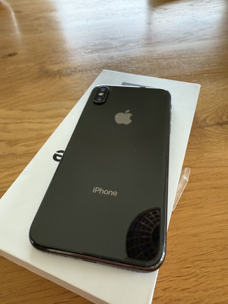 iPhone X, 256GB, space gray, stan BDB,