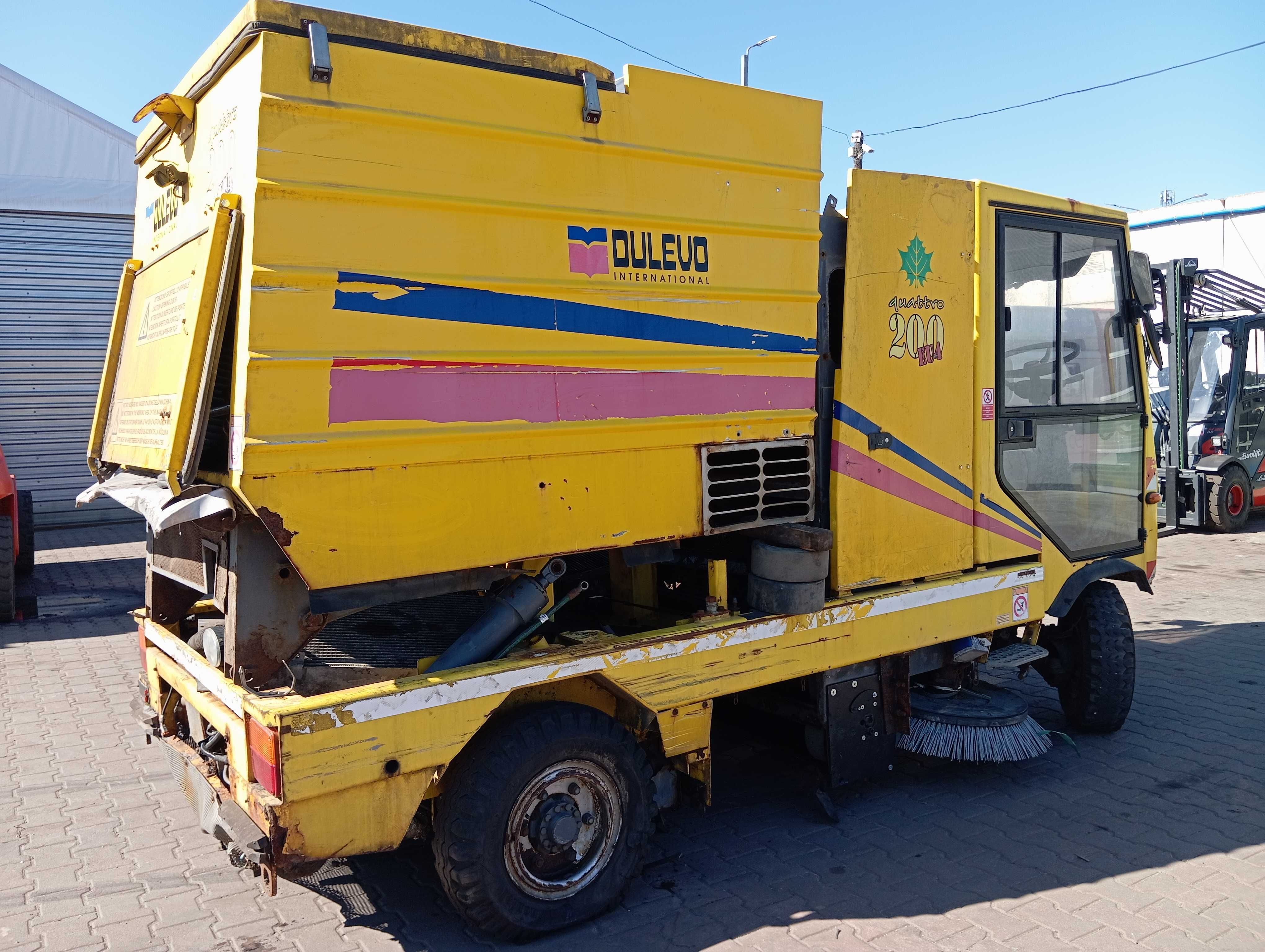 Zamiatarka samojezdna DULEVO 200 QUATTRO możliwość transportu.