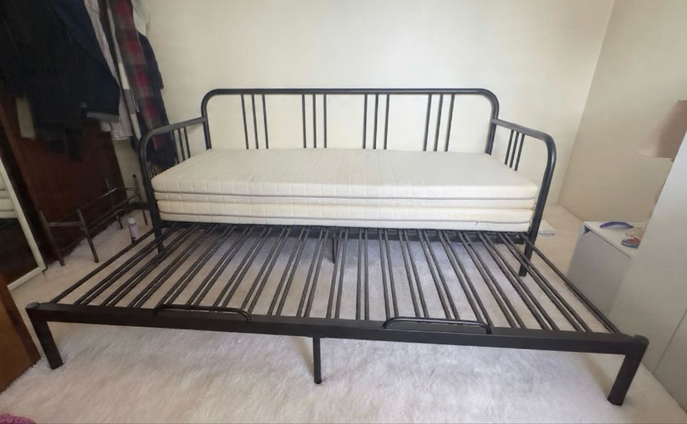 Sofá Cama Metálico