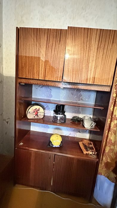 Сервант самовивіз