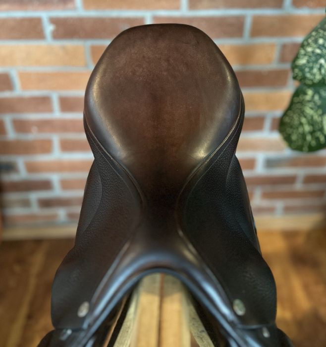 Siodlo skokowe Equipe Emporio