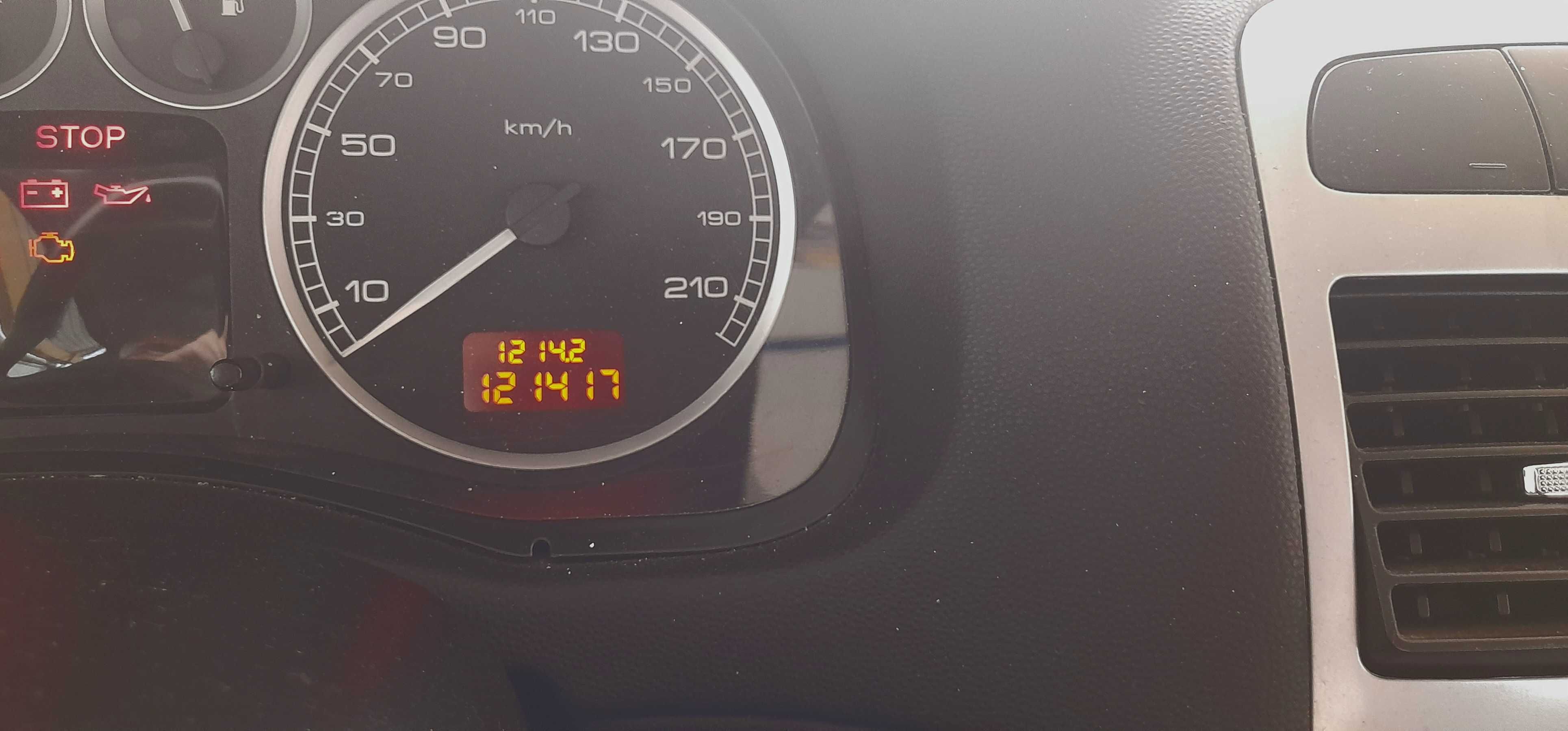 PEUGEOT 307 Gasolina 1.4 2004 Nacional