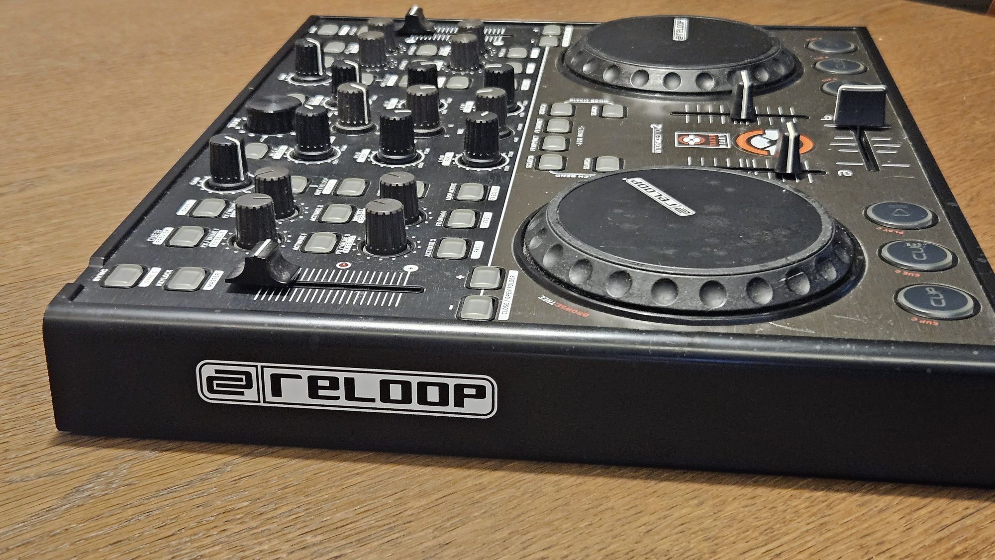 RELOOP Digital Jockey 2 - Interface Edition kontroler