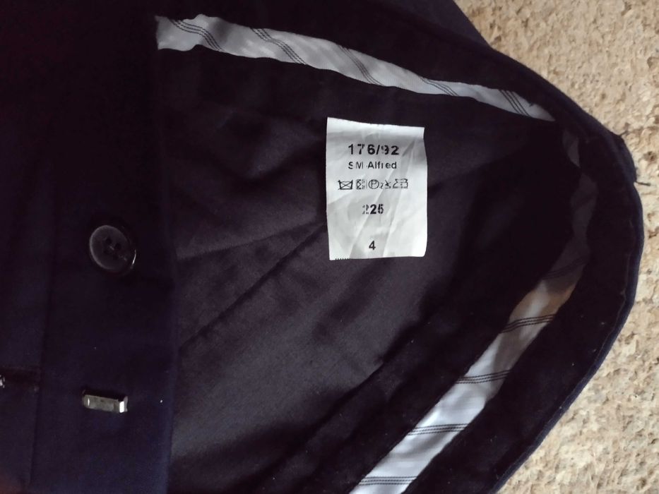 Garnitur KONIK gładki granatowy męski r. 176/92 - stan idealny