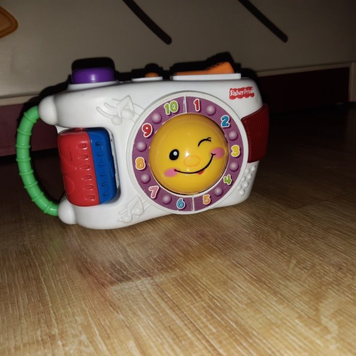 FISHER PRICE wesoły aparat interaktywny zabawka