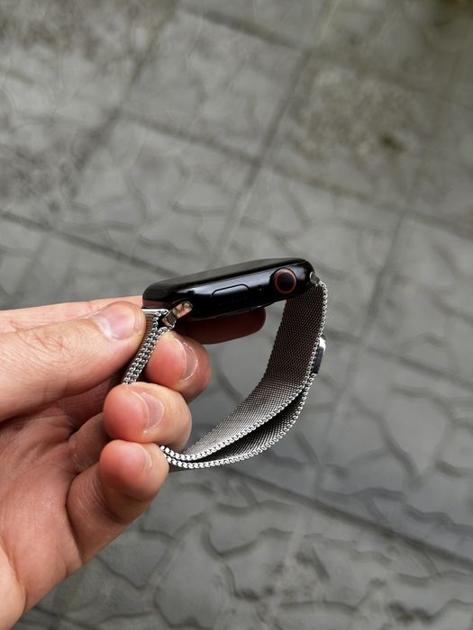 Apple Watch 8 45mm midnight LTE