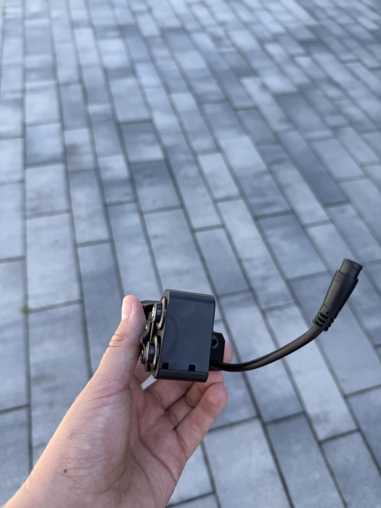 Kukirin g2 max palstik z przyciskami