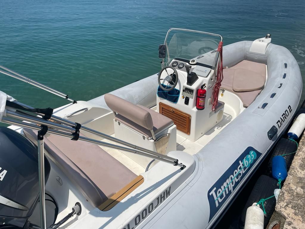 Rib Capelli Tempest 625