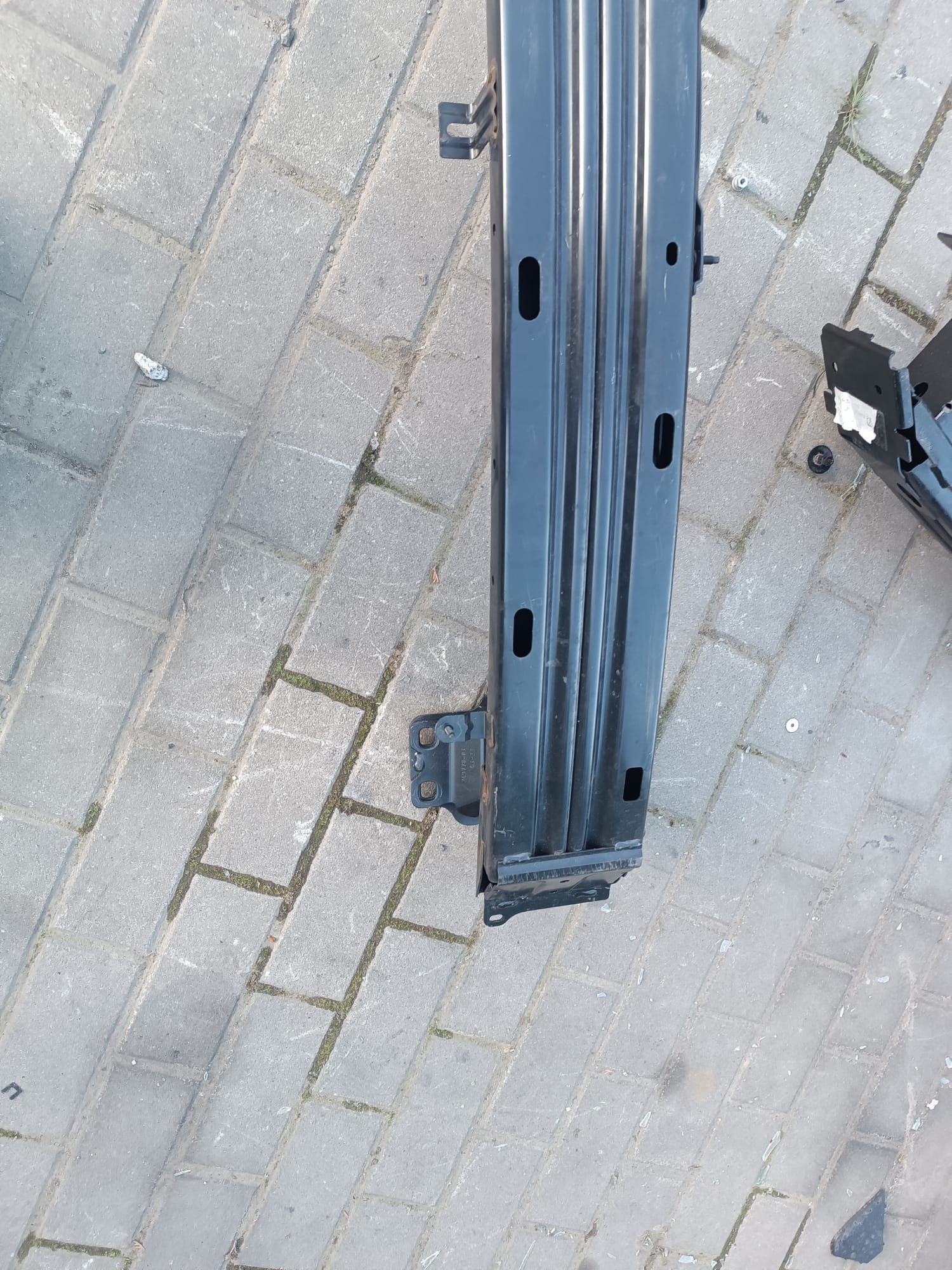 NISSAN QASHQAI III 3 J12 2021- belka zderzaka przód 62030-6UAOH