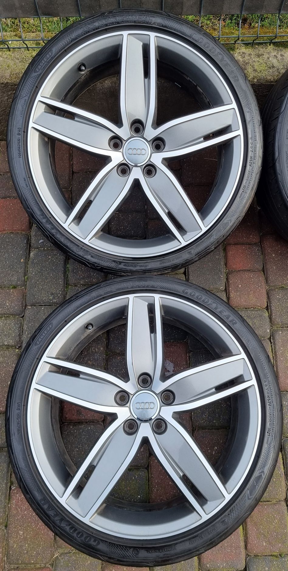 19 cali felgi koła Audi S3 A3 OEM oryginalne 5x112 ET50 8J