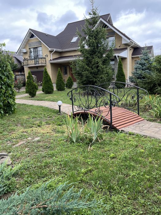 Будинок в центрі міста