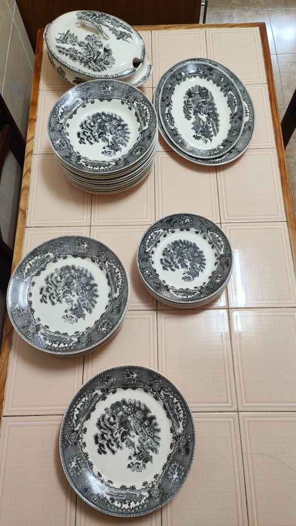 Conjunto de loiça Cavalinho