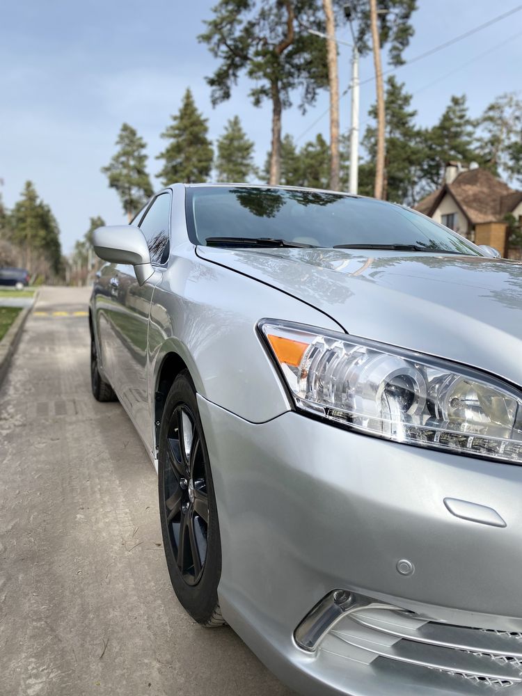 Продам Lexus es350