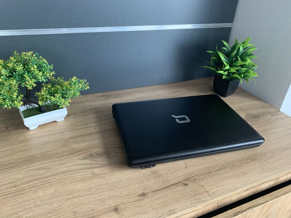 Ноутбук HP Compaq 14' HD 4/512 HSDD AMD Athlon ! Windows !
