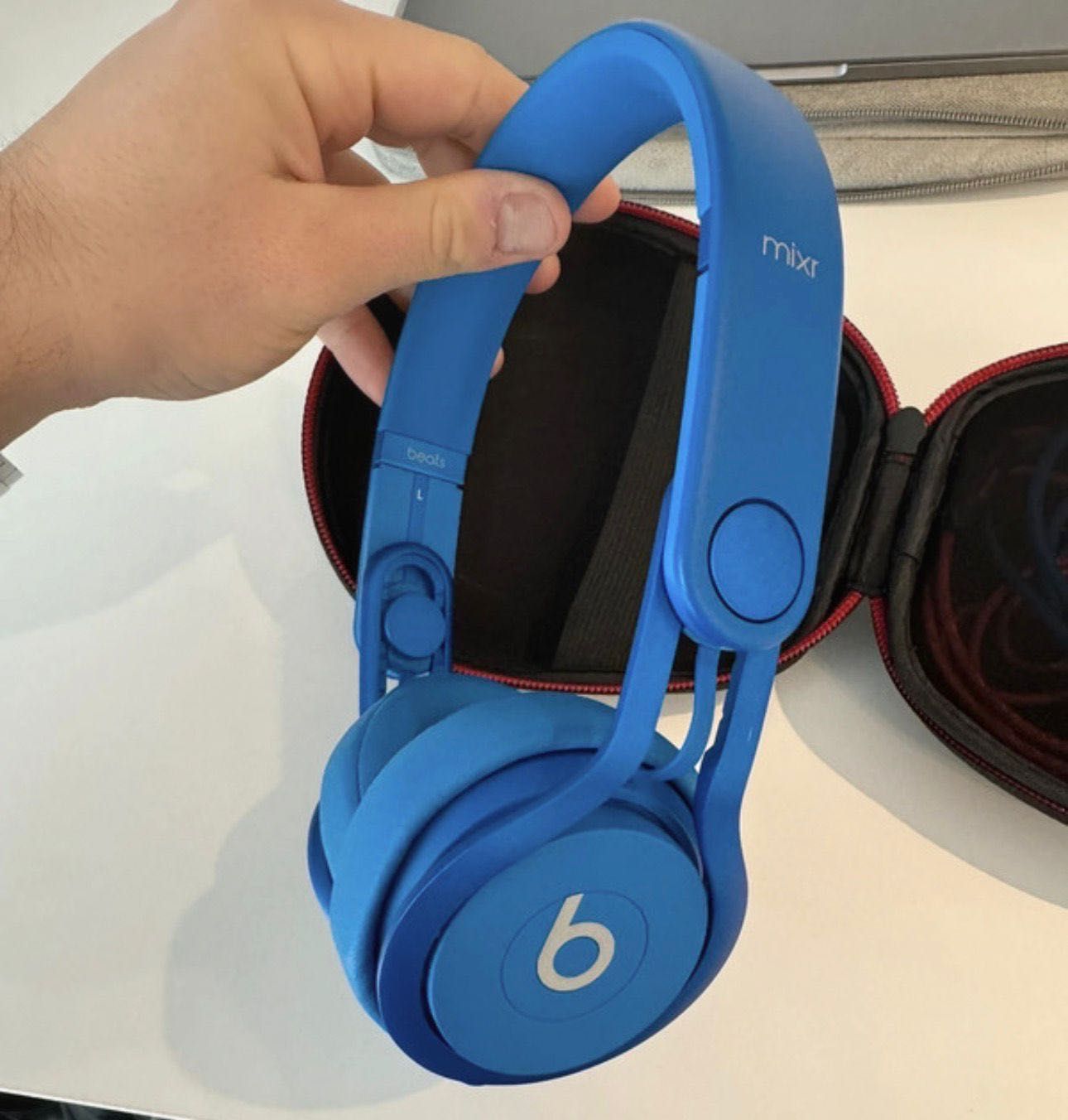 Beats by dre Mixr