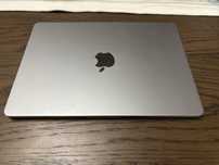Laptop Apple MacBook Air 13 M3 / 16 GB / 256 GB (MC8G4ZE/A)