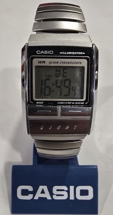 Vintage Casio Illuminator A200 Digital Watch