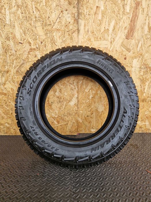 Opony wielosezonowe 225/65/17 Pirelli Scorpion All Terrain Plus