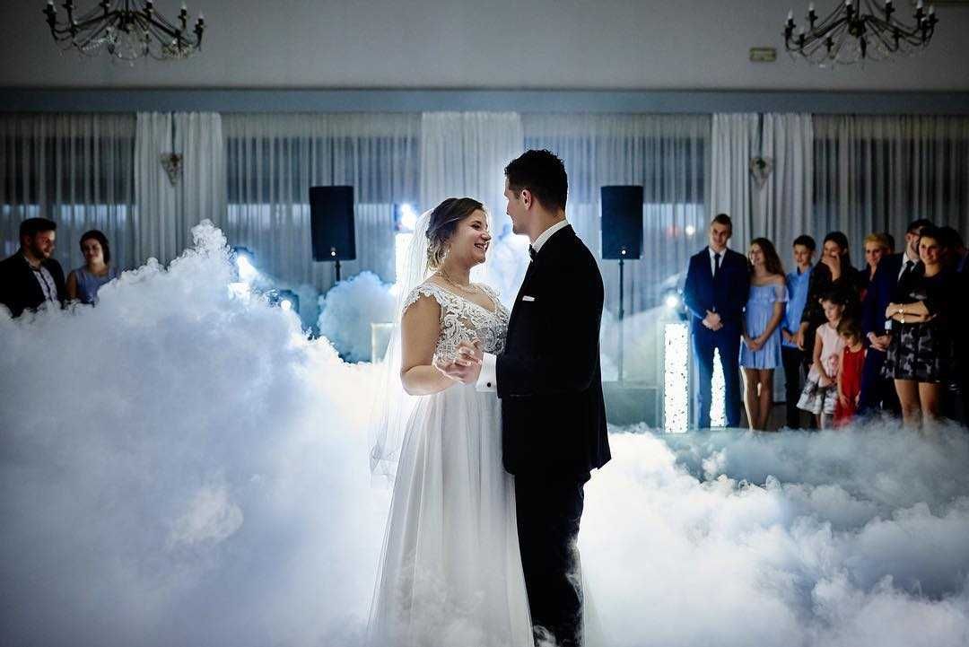 Ciężki dym wybuchowe balony iskry napis miłość różne dodatki na wesele