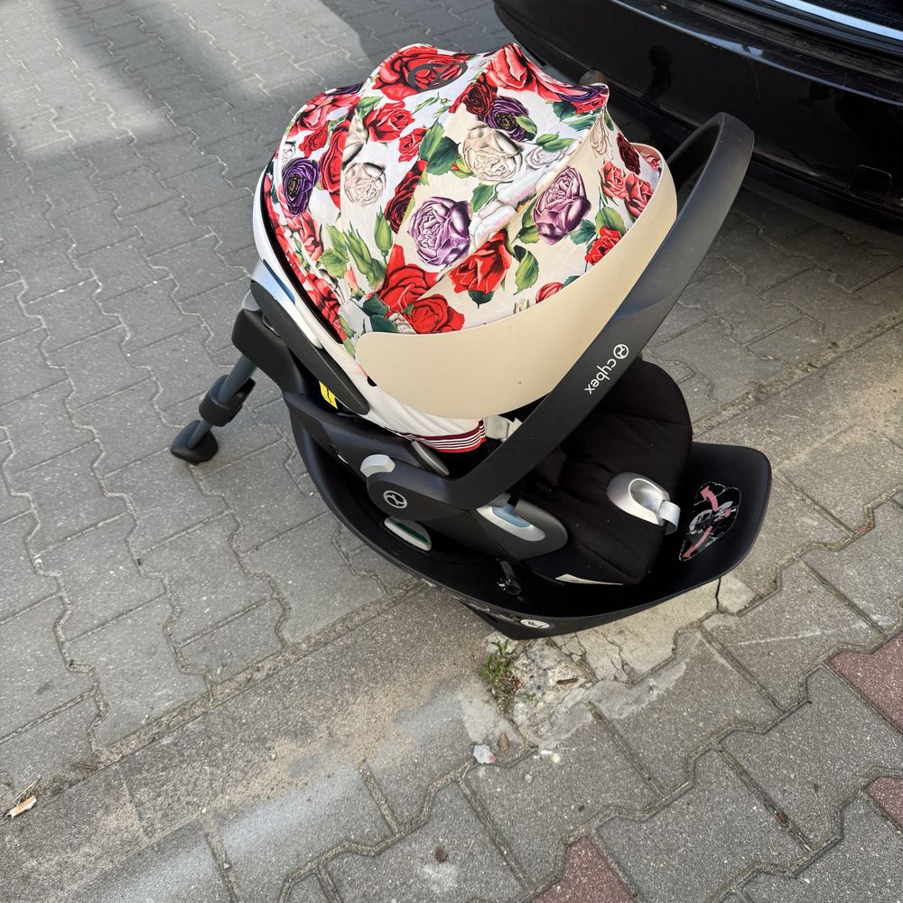 Fotelik Cybex Cloud T i-Size + Base T