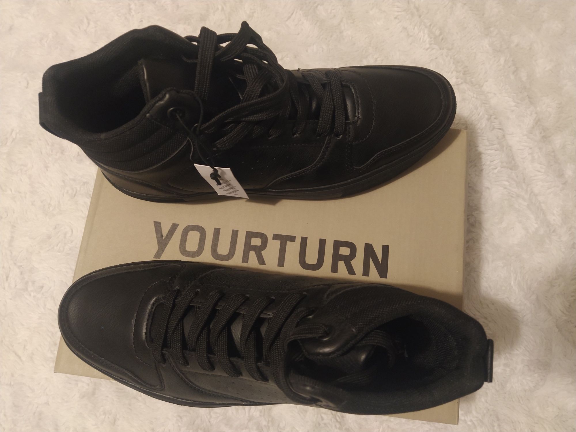 Buty męskie sneakersy Yourturn r. 41 nowe z metką