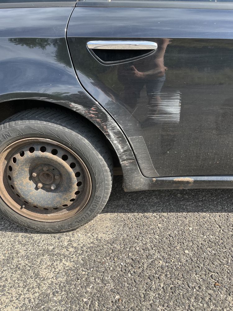 Sprzedam Alfa Romeo 159- uszkodzona