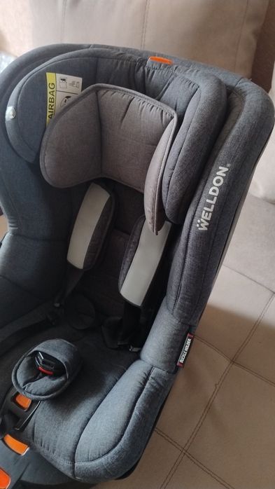Продам автокрісло від народження Welldon