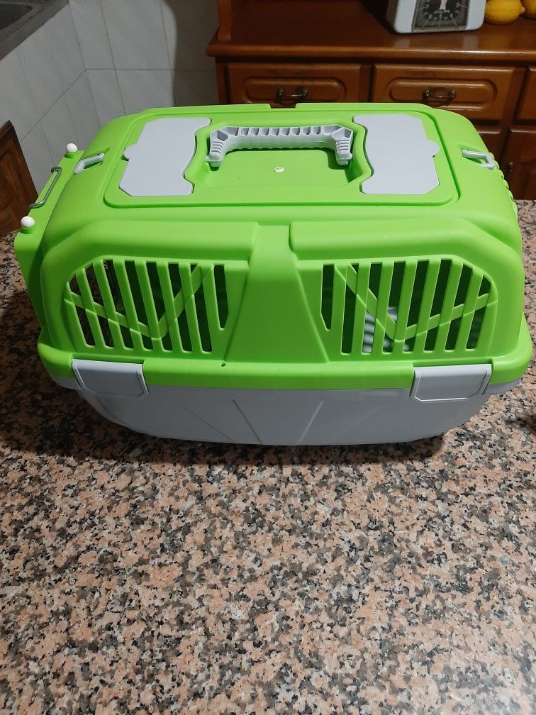 Transportadora cães/ gatos