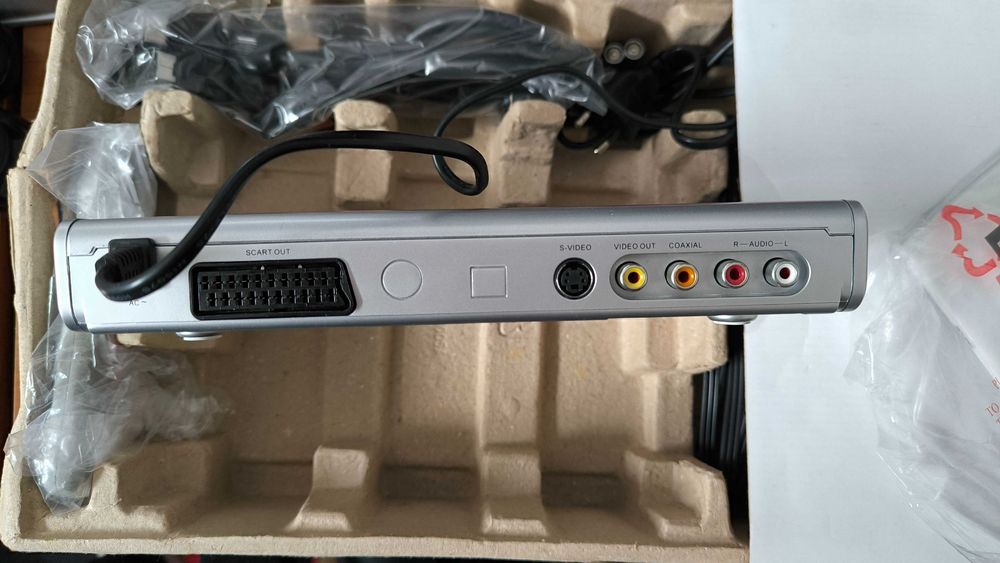 Leitor CD DVD MP3 marca LG