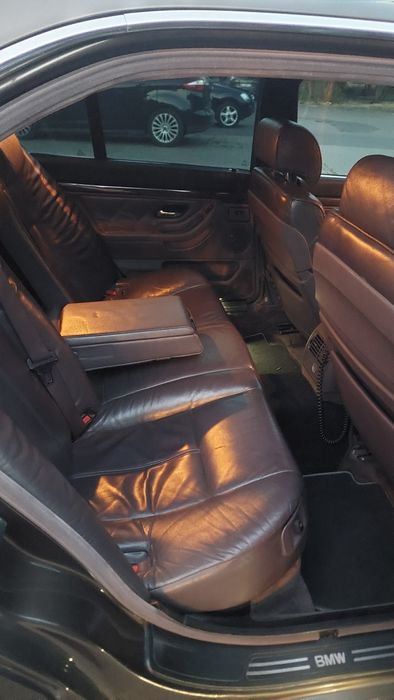 BMW 740i АКПП 1994р у відмінному стані