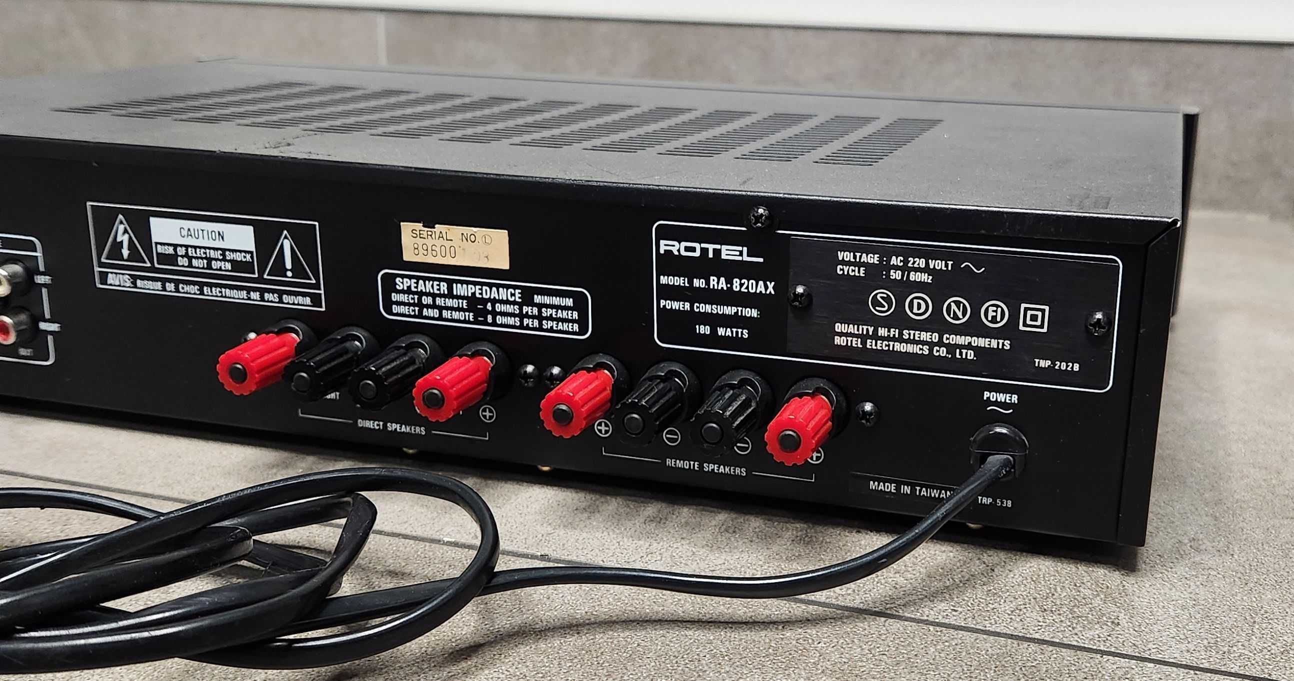 ROTEL RA-820 AX wzmacniacz
