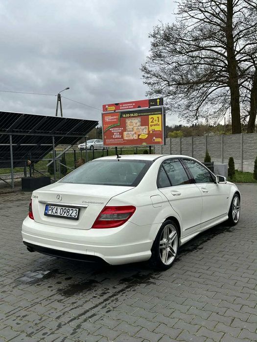 Mercedes Benz AMG C200 kompressor 1.8 183km