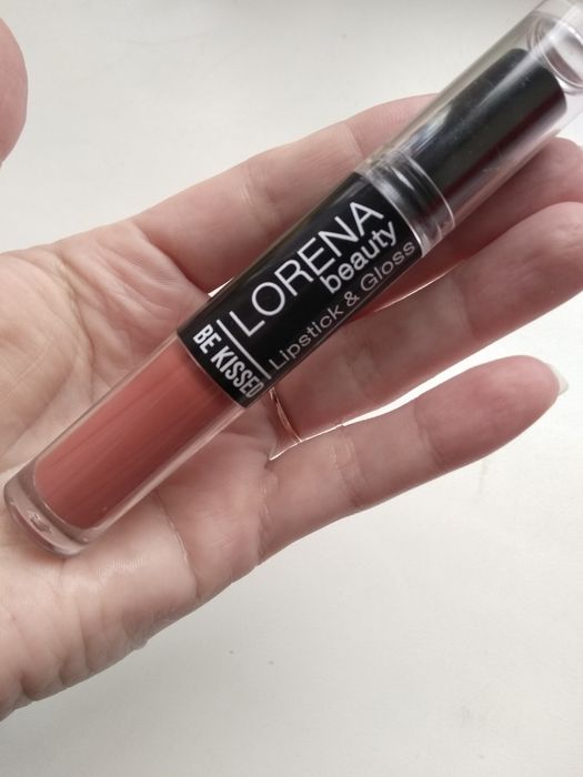 Блеск плюс помада