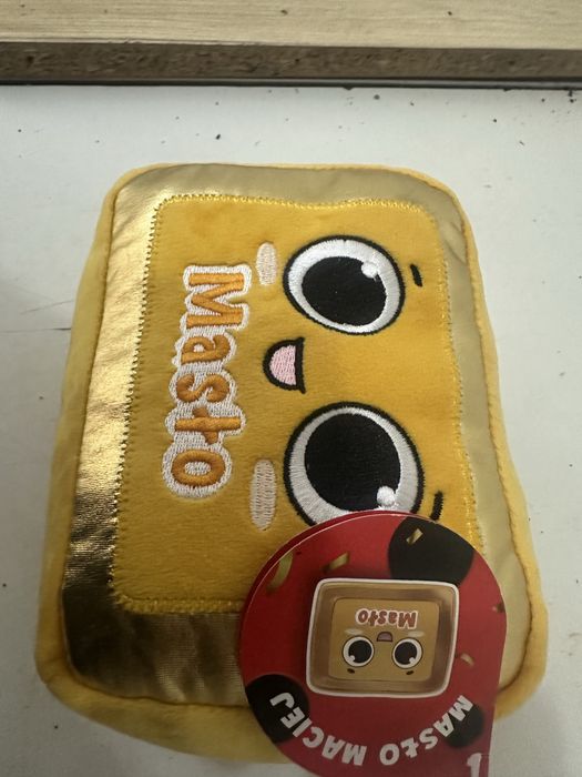 Pluszak masło biedronka