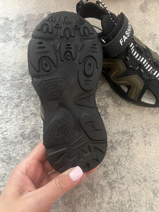 Босоножки на мальчика