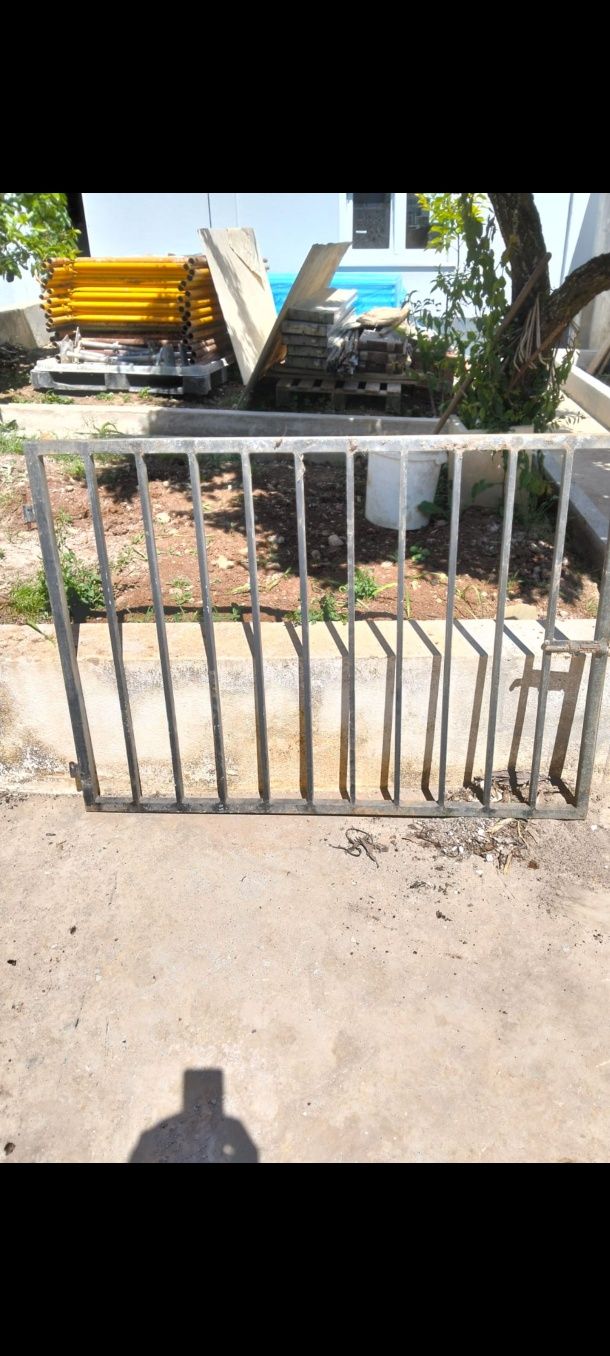 Portão  pequeno e grande galvanizado
