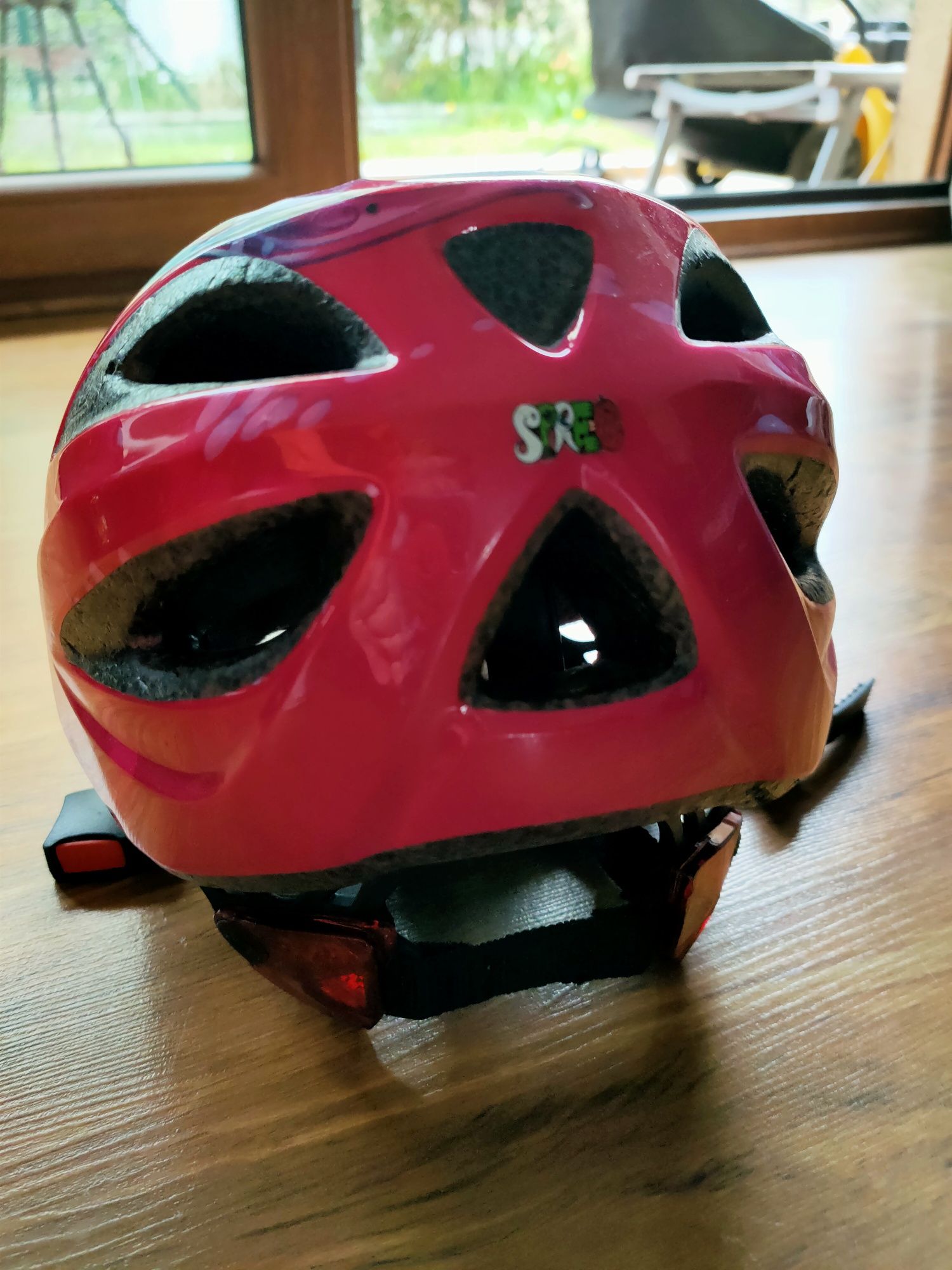 Kask rowerowy dziecięcy GIRO XS 46-50 cm