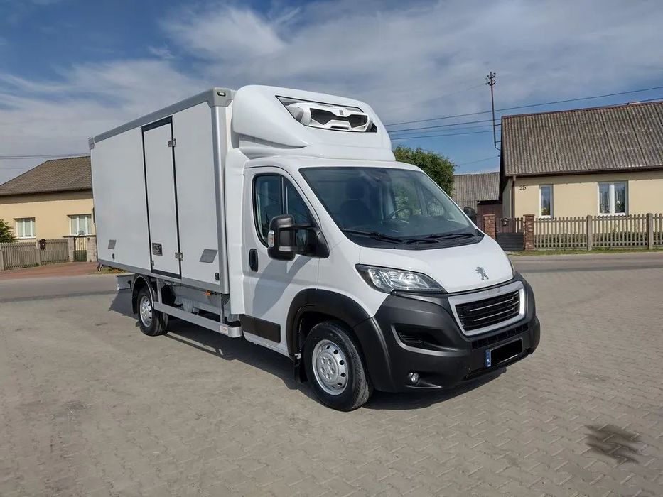 Peugeot Boxer Chlodnia Izoterma 8 Palet  Zasilanie Zewnetrzne