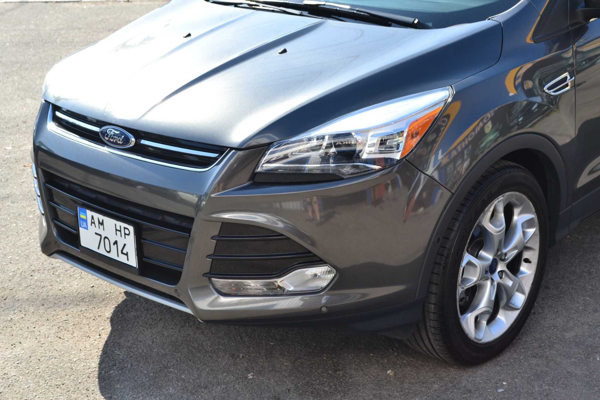 Ford Escape Titanium, 2015, в ідеальному стані від першого власника.